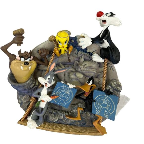 Vintage Looney Tunes Bradford Exchange Razz-a-Ma-Taz 3-D Collector's Plate - Picture 4 of 16